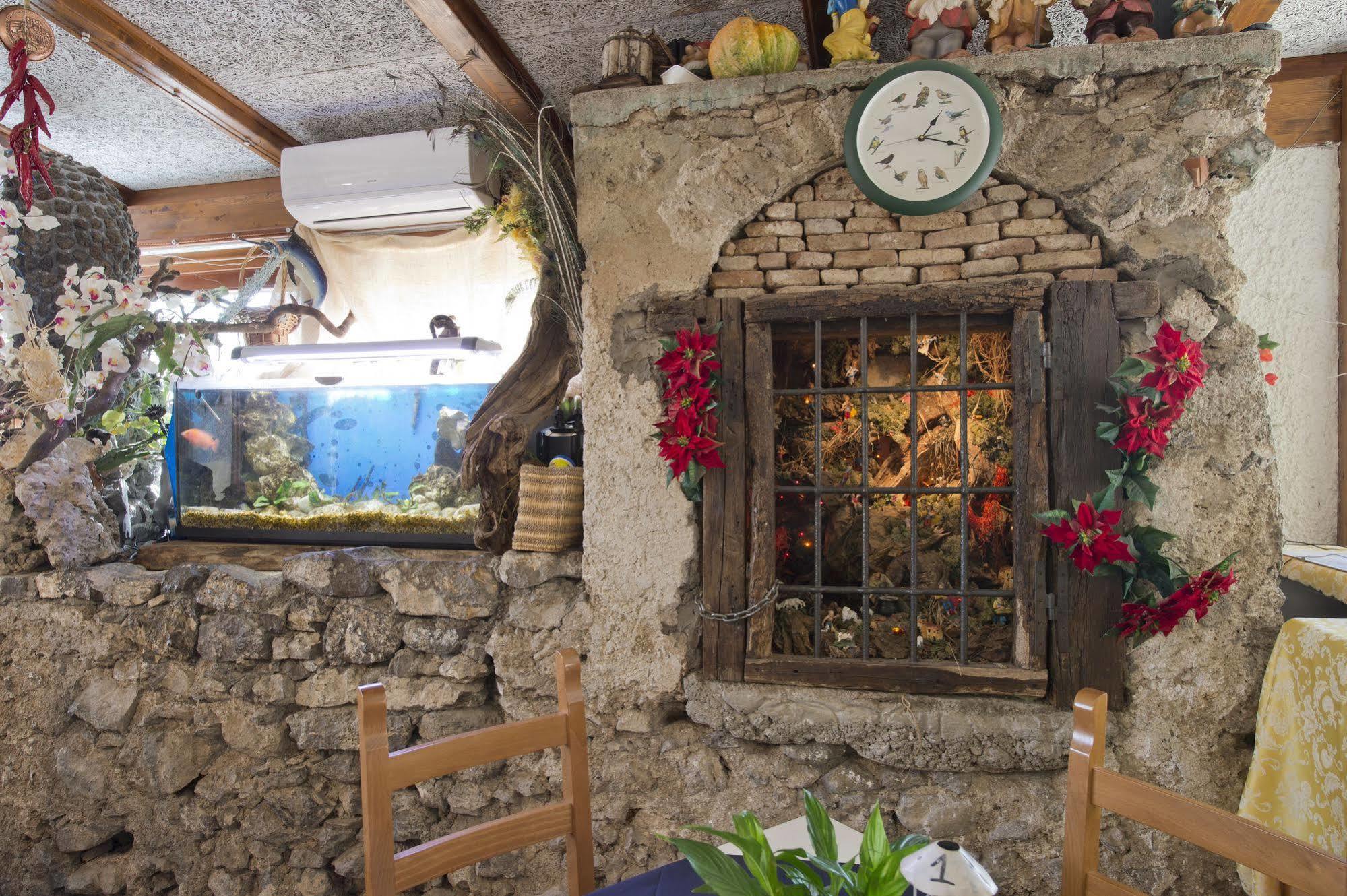Agriturismo Mare E Monti アジェーロラ エクステリア 写真
