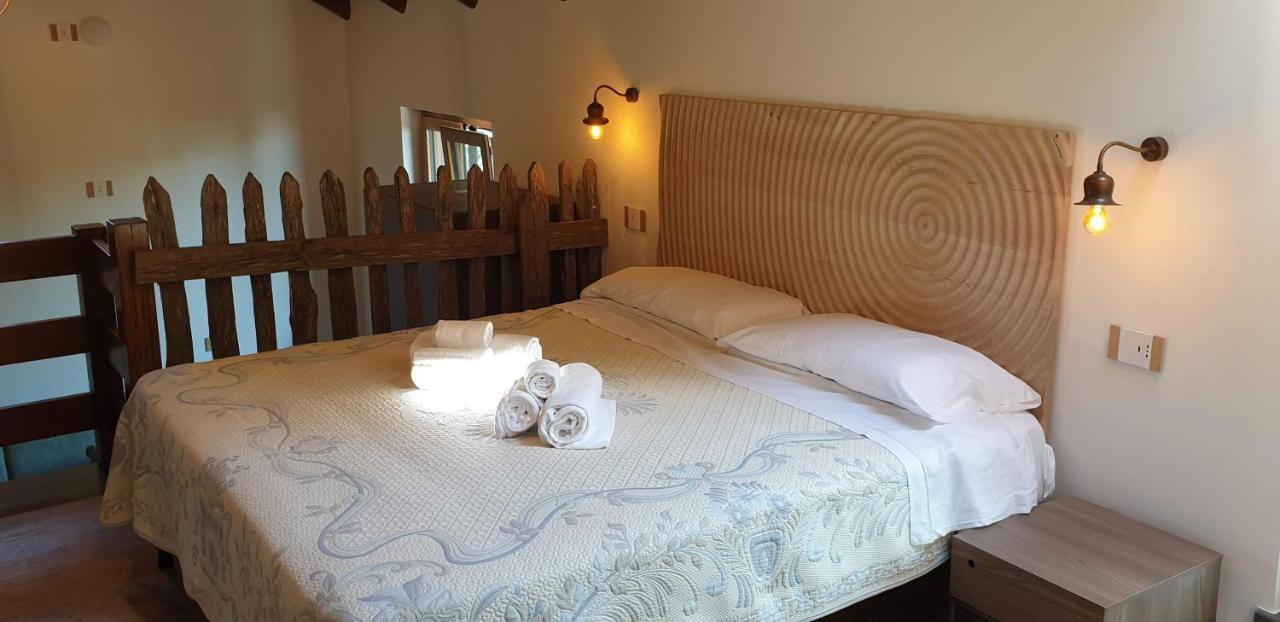 Agriturismo Mare E Monti アジェーロラ エクステリア 写真